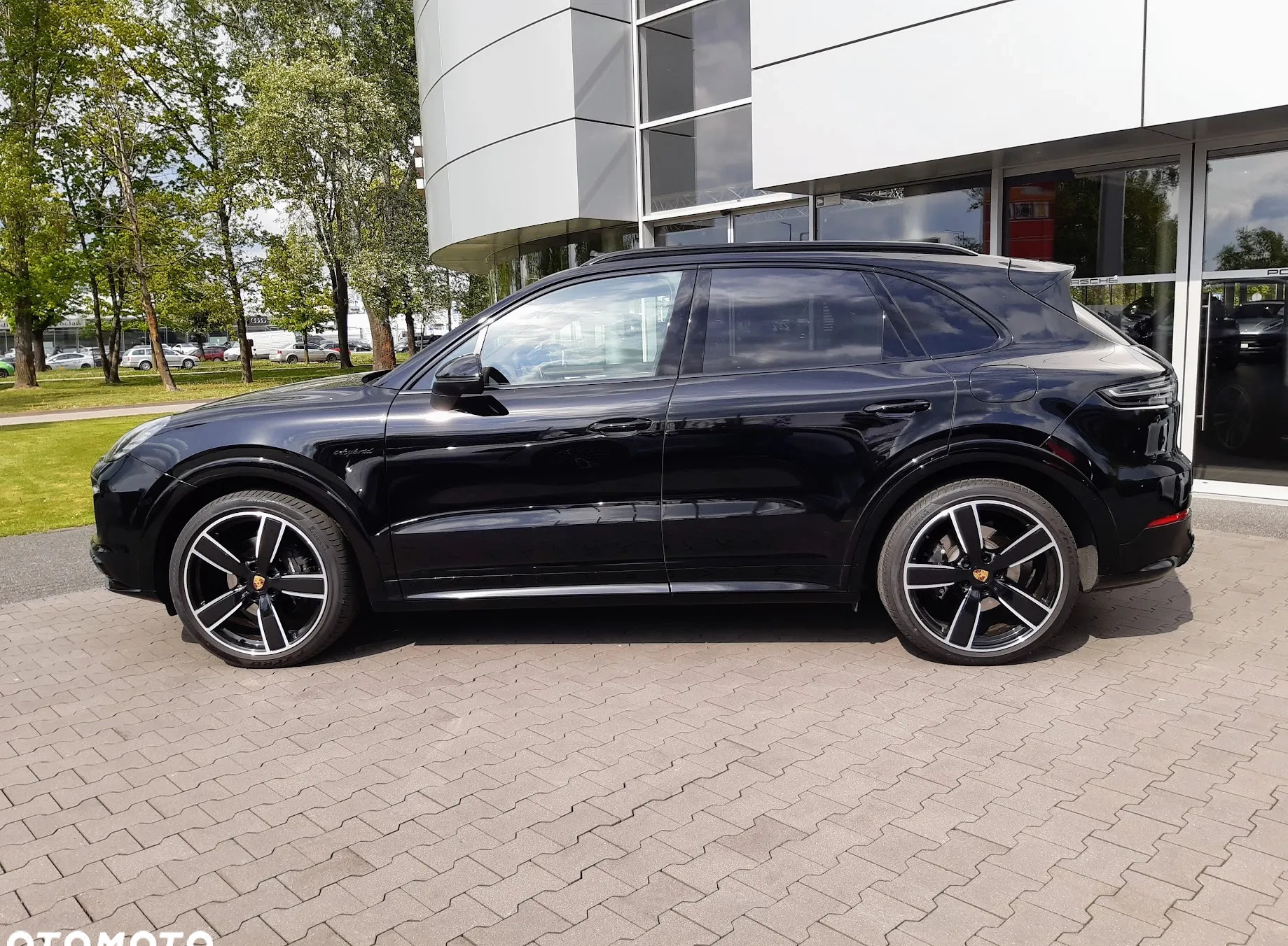 Porsche Cayenne cena 449900 przebieg: 22000, rok produkcji 2022 z Kolonowskie małe 121